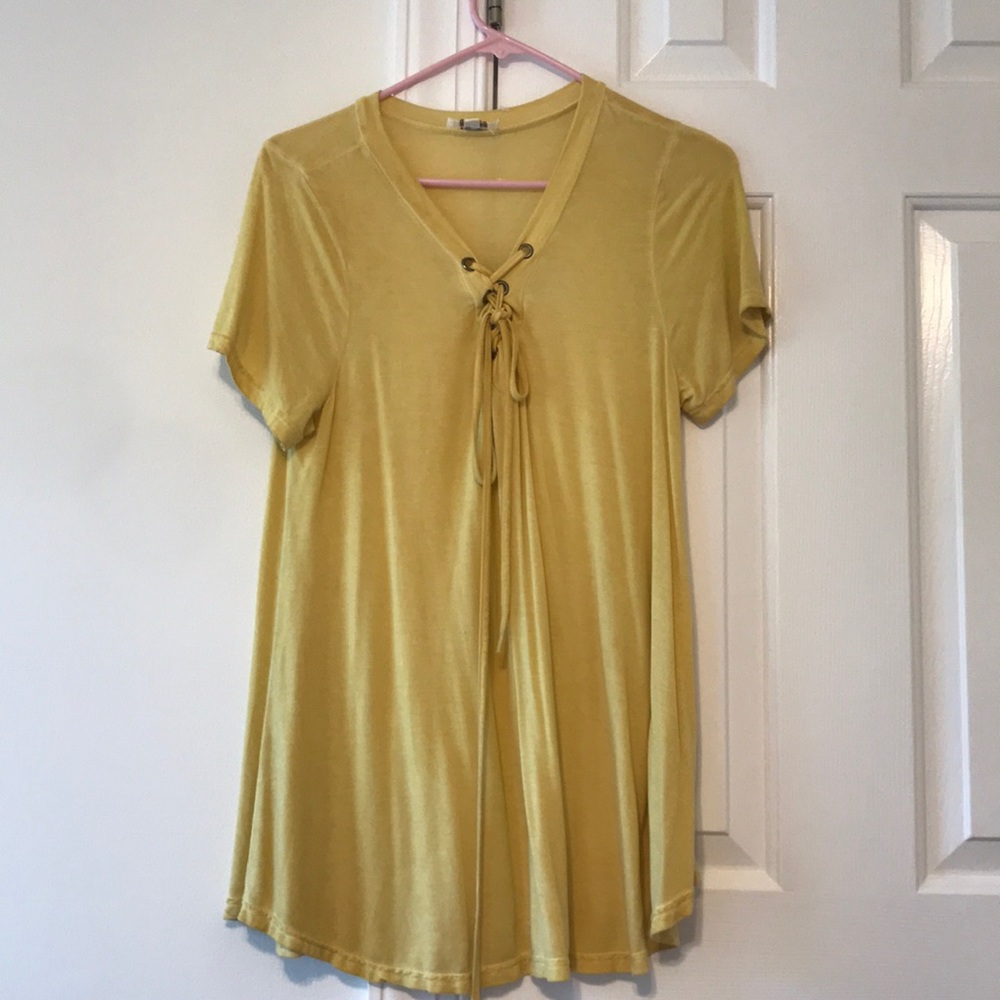 BOUTIQUE Tie Front Top